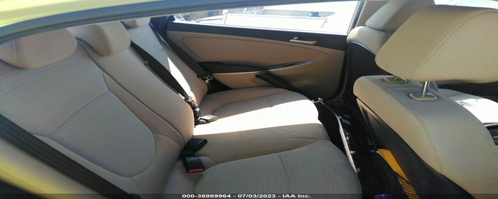 KMHCT4AE2GU077487 2016 HYUNDAI ACCENT photo no. 8