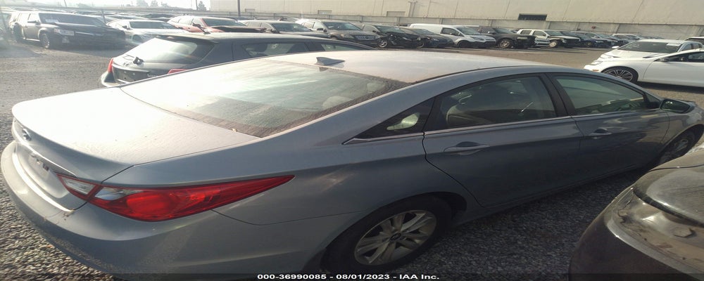 5NPEB4AC9DH613615 2013 HYUNDAI SONATA photo no. 4