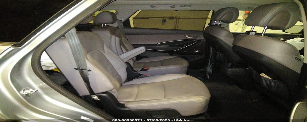 KM8SRDHF5JU274136 2018 HYUNDAI SANTA FE photo no. 8