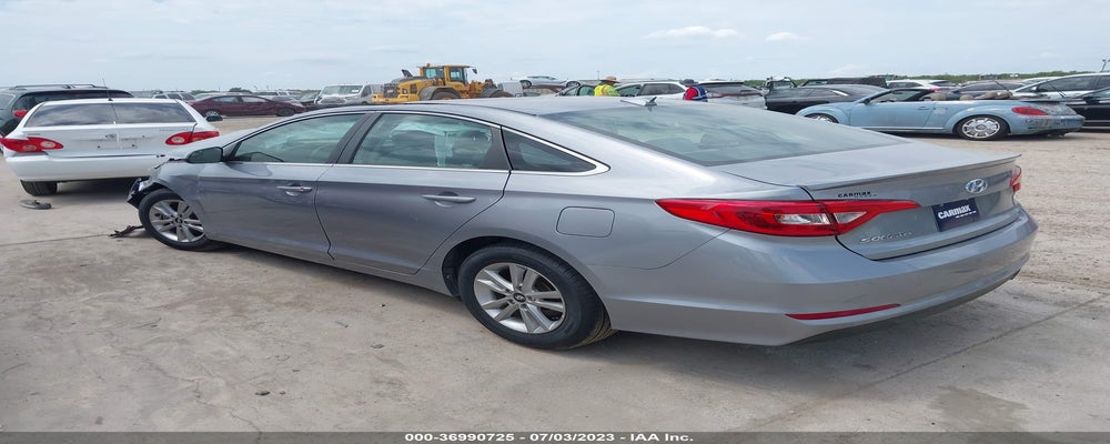 5NPE24AF3FH131929 2015 HYUNDAI SONATA photo no. 3