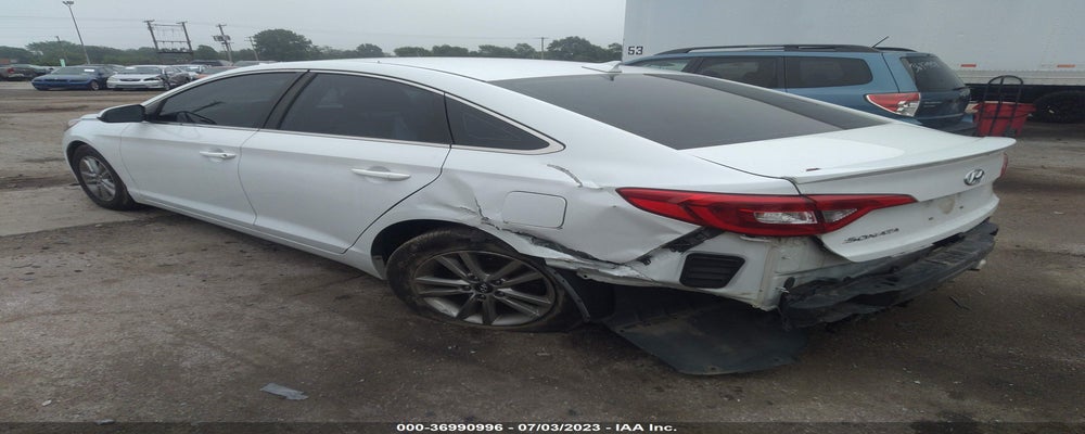 5NPE24AFXFH188029 2015 HYUNDAI SONATA photo no. 3