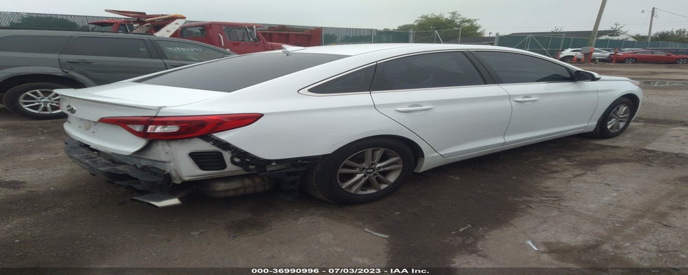 5NPE24AFXFH188029 2015 HYUNDAI SONATA photo no. 4