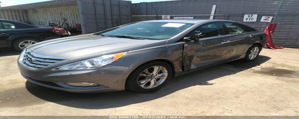 5NPEC4AC1DH708327 2013 HYUNDAI SONATA photo no. 2