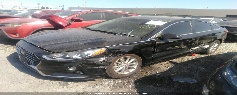 5NPE24AF8KH745126 2019 HYUNDAI SONATA photo no. 2