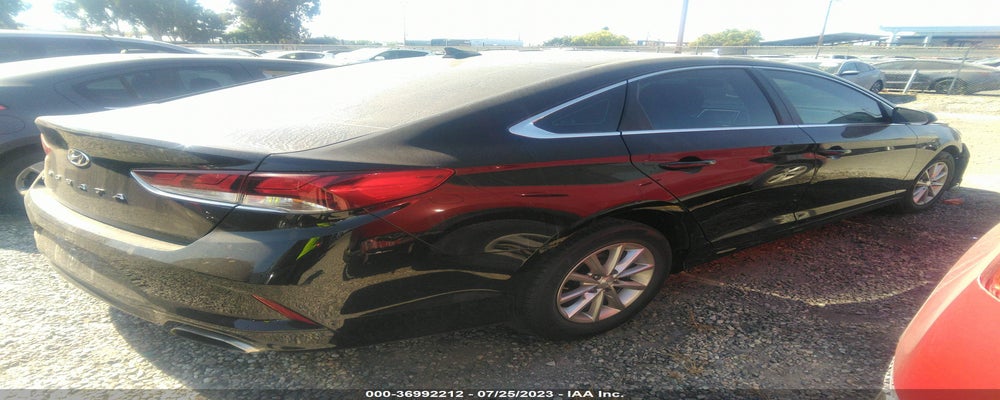 5NPE24AF8KH745126 2019 HYUNDAI SONATA photo no. 4