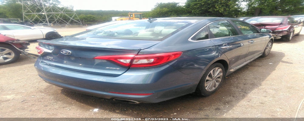 5NPE34AFXGH382445 2016 HYUNDAI SONATA photo no. 4