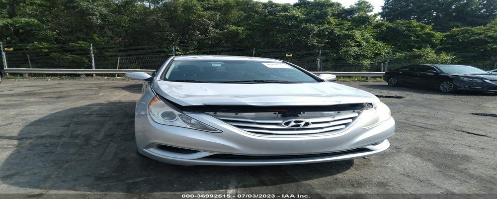5NPEB4ACXBH219621 2011 HYUNDAI SONATA photo no. 6