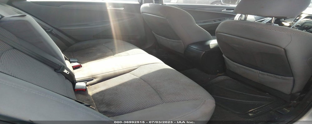 5NPEB4ACXBH219621 2011 HYUNDAI SONATA photo no. 8
