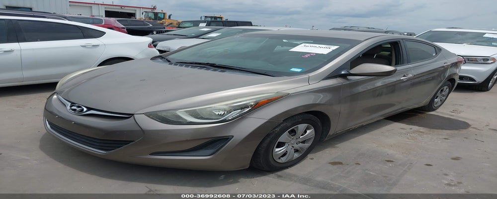 5NPDH4AE9GH700009 2016 HYUNDAI ELANTRA photo no. 2