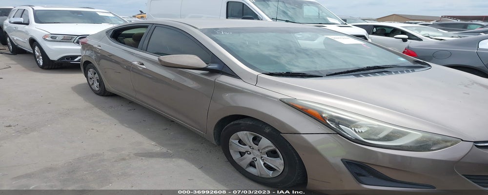 5NPDH4AE9GH700009 2016 HYUNDAI ELANTRA photo no. 6