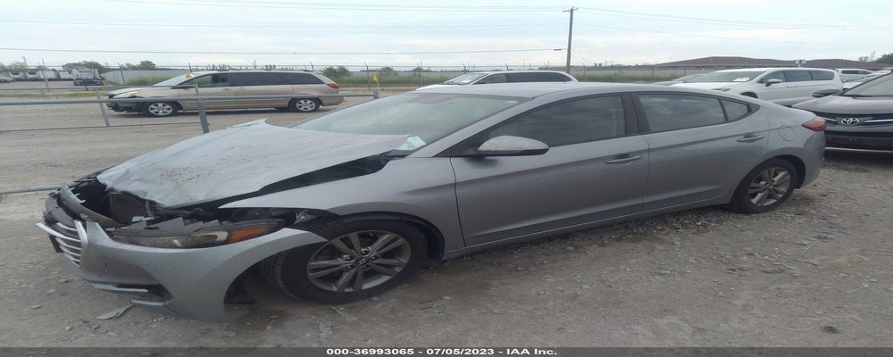 5NPD84LF8HH147683 2017 HYUNDAI ELANTRA photo no. 2