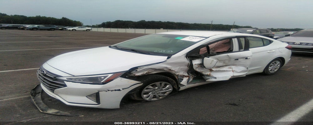 5NPD74LF1KH460990 2019 HYUNDAI ELANTRA photo no. 2