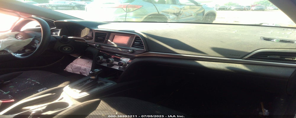 5NPD74LF1KH460990 2019 HYUNDAI ELANTRA photo no. 5