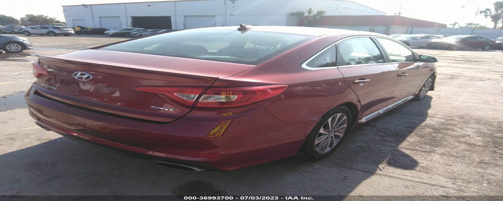 5NPE34AF4FH024028 2015 HYUNDAI SONATA photo no. 4