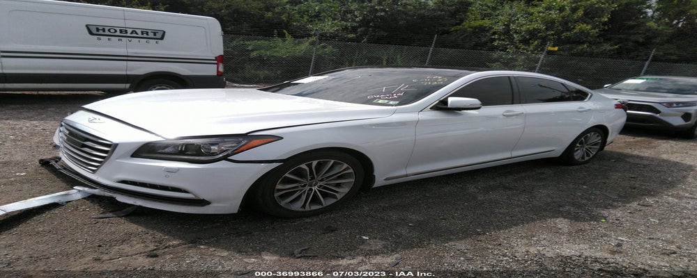 KMHGN4JE8FU037120 2015 HYUNDAI GENESIS photo no. 2