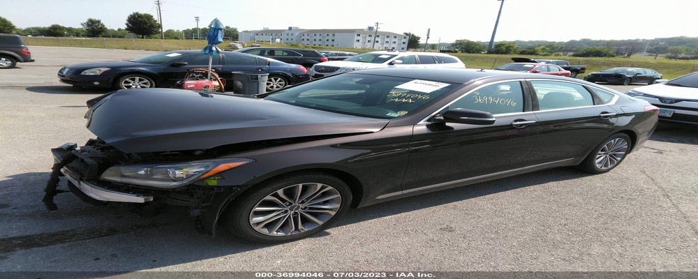 KMHGN4JE8FU023413 2015 HYUNDAI GENESIS photo no. 2