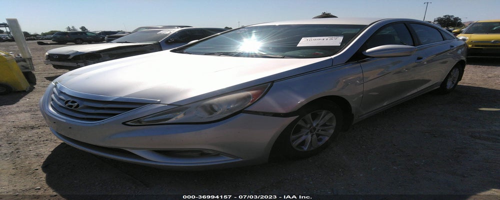 5NPEB4AC0DH772510 2013 HYUNDAI SONATA photo no. 2