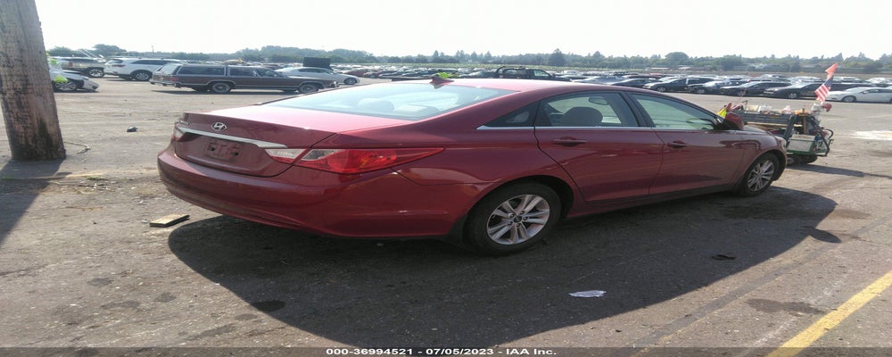 5NPEB4AC2BH147538 2011 HYUNDAI SONATA photo no. 4