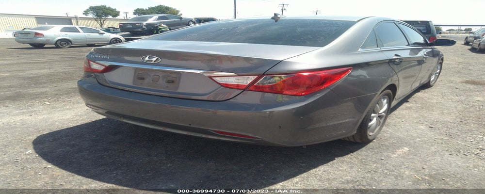 5NPEB4AC1CHC7C667 2012 HYUNDAI SONATA photo no. 4