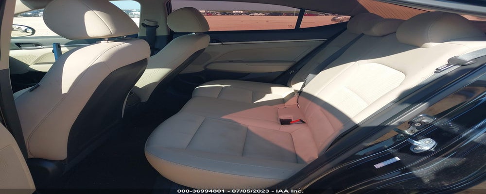 KMHD74LF8HU119953 2017 HYUNDAI ELANTRA photo no. 8