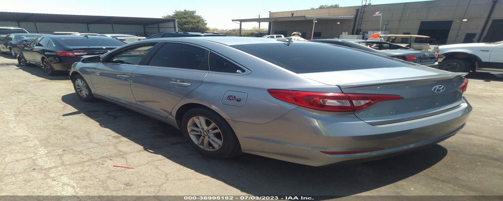 5NPE24AFXGH284633 2016 HYUNDAI SONATA photo no. 3