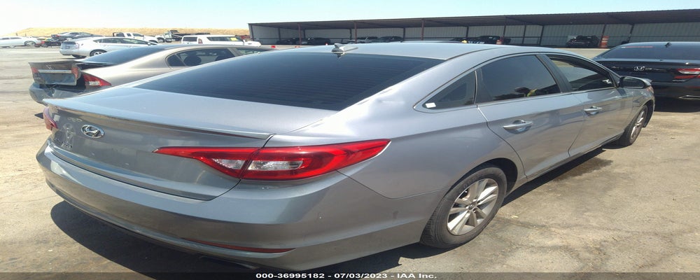 5NPE24AFXGH284633 2016 HYUNDAI SONATA photo no. 4