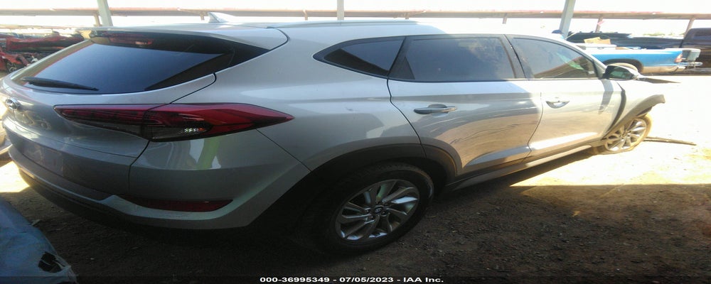 KM8J33A44JU771128 2018 HYUNDAI TUCSON photo no. 4