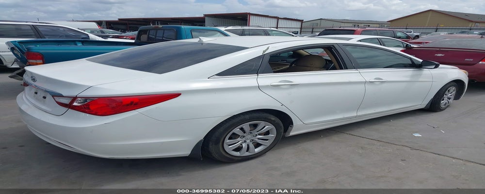 5NPEB4AC1CH358375 2012 HYUNDAI SONATA photo no. 4