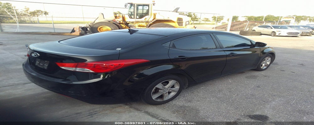 KMHDH4AE2BU082297 2011 HYUNDAI ELANTRA photo no. 4