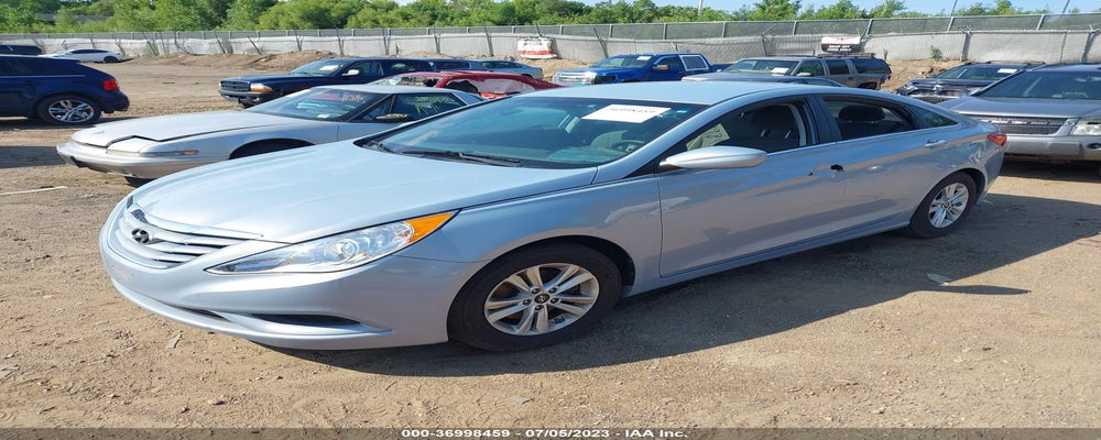 5NPEB4AC4DH665184 2013 HYUNDAI SONATA photo no. 2