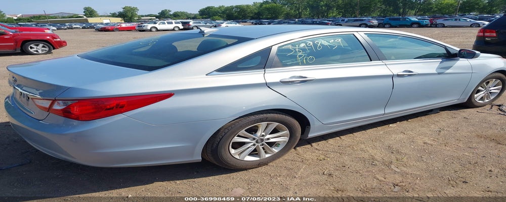 5NPEB4AC4DH665184 2013 HYUNDAI SONATA photo no. 4