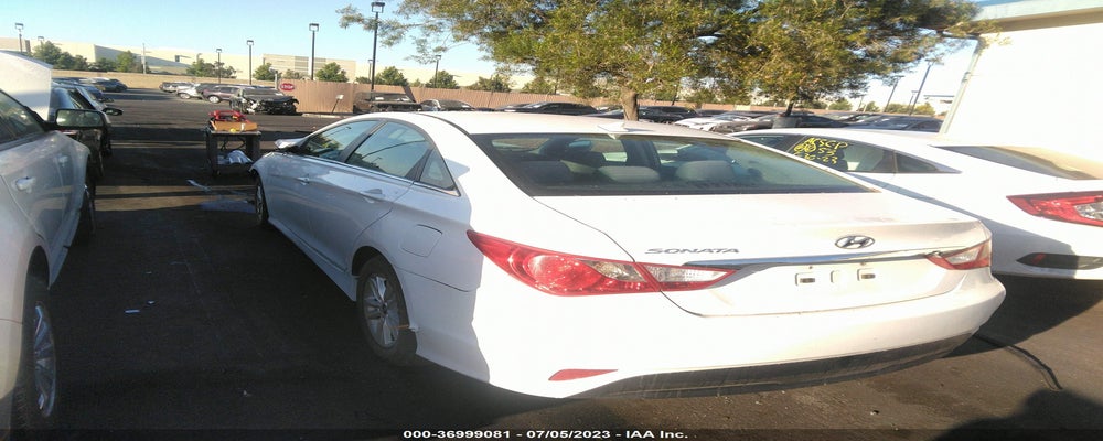 5NPEB4AC1EH892446 2014 HYUNDAI SONATA photo no. 3