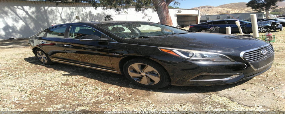 KMHE14L29GA029990 2016 HYUNDAI SONATA PLUG-IN HYBRID photo no. 3