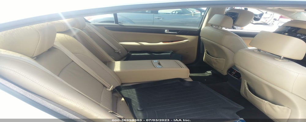 KMHGC4DD6CU211724 2012 HYUNDAI GENESIS photo no. 8