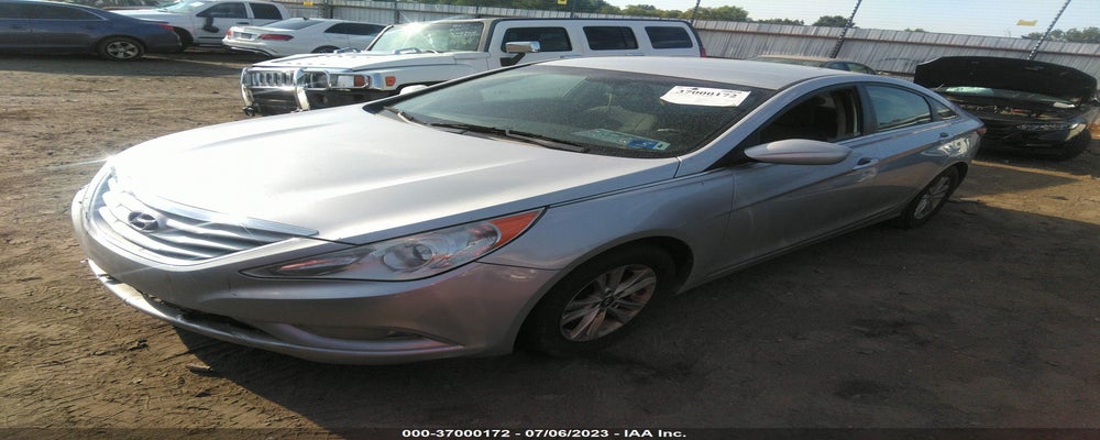 5NPEB4AC7DH704236 2013 HYUNDAI SONATA photo no. 2