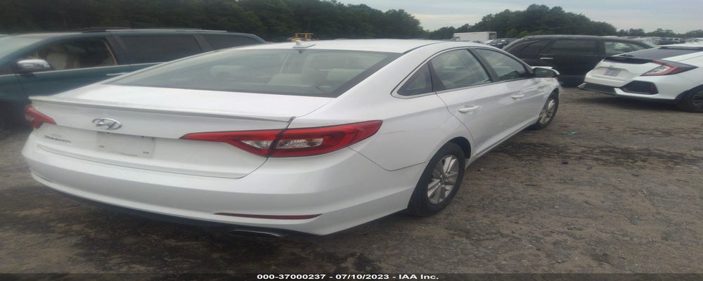 5NPE24AFXHH557524 2017 HYUNDAI SONATA photo no. 4