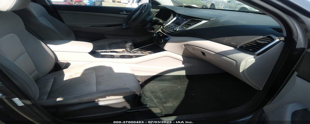 KM8J33A40GU128266 2016 HYUNDAI TUCSON photo no. 5