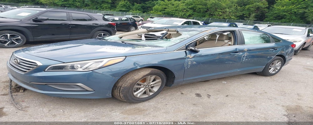 5NPE24AF5GH260899 2016 HYUNDAI SONATA photo no. 2