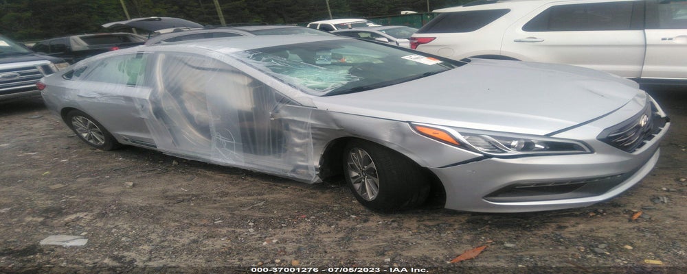 5NPE34AF1FH070352 2015 HYUNDAI SONATA photo no. 24