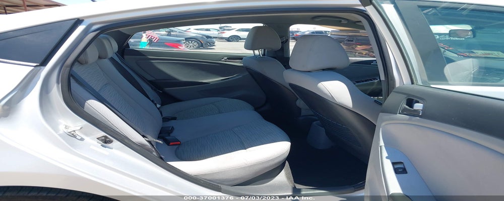 KMHCT4AE9HU307088 2017 HYUNDAI ACCENT photo no. 8