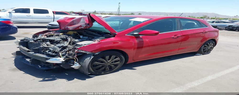 KMHD35LH4HU379625 2017 HYUNDAI ELANTRA GT photo no. 2