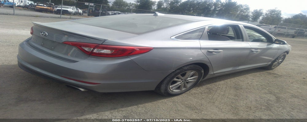 5NPE24AF2HH487954 2017 HYUNDAI SONATA photo no. 4