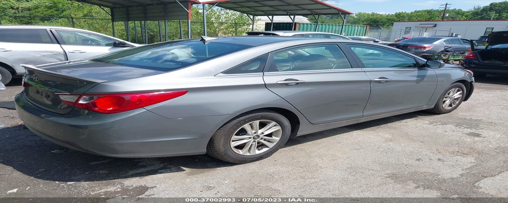 5NPEB4AC4DH678307 2013 HYUNDAI SONATA photo no. 4