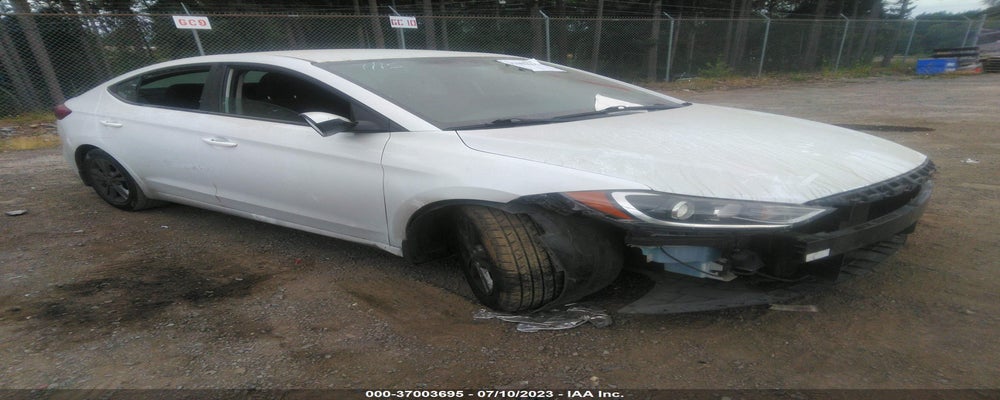 5NPD84LF6JH365885 2018 HYUNDAI ELANTRA photo no. 2