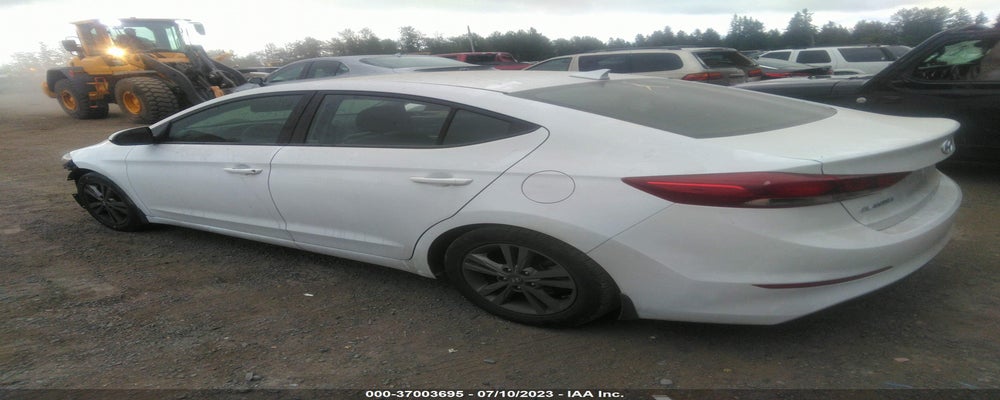 5NPD84LF6JH365885 2018 HYUNDAI ELANTRA photo no. 3