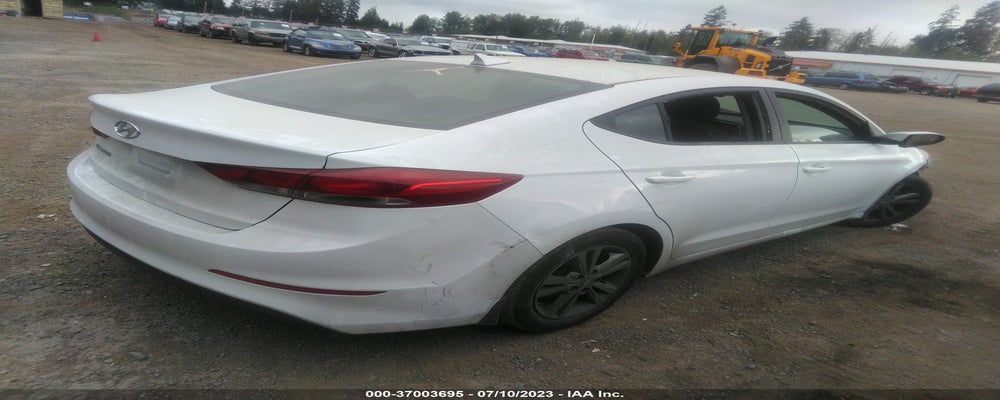 5NPD84LF6JH365885 2018 HYUNDAI ELANTRA photo no. 4