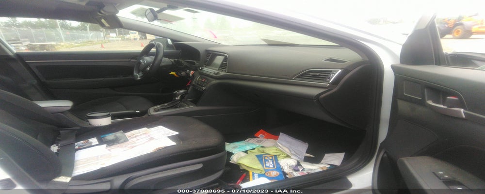 5NPD84LF6JH365885 2018 HYUNDAI ELANTRA photo no. 5