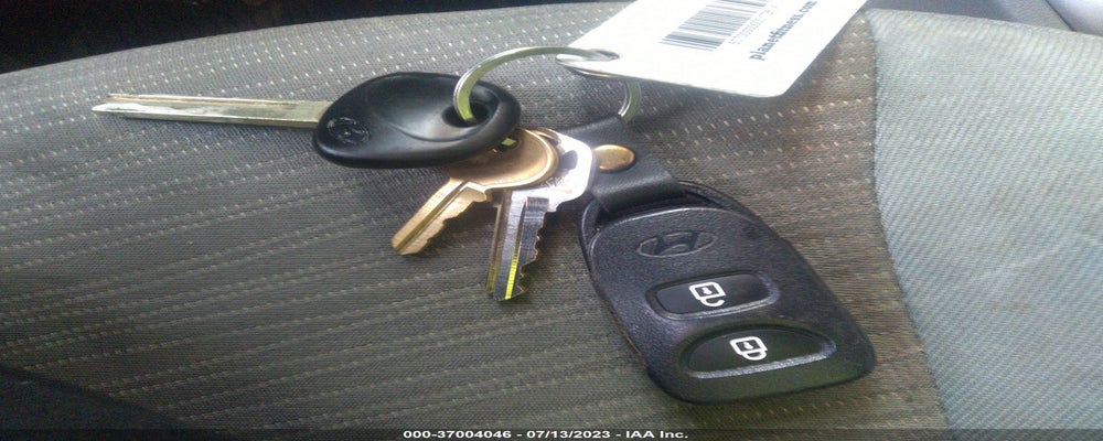 KMHCT4AE9GU050870 2016 HYUNDAI ACCENT photo no. 11