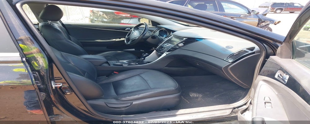 5NPEC4AC9BH137604 2011 HYUNDAI SONATA photo no. 5