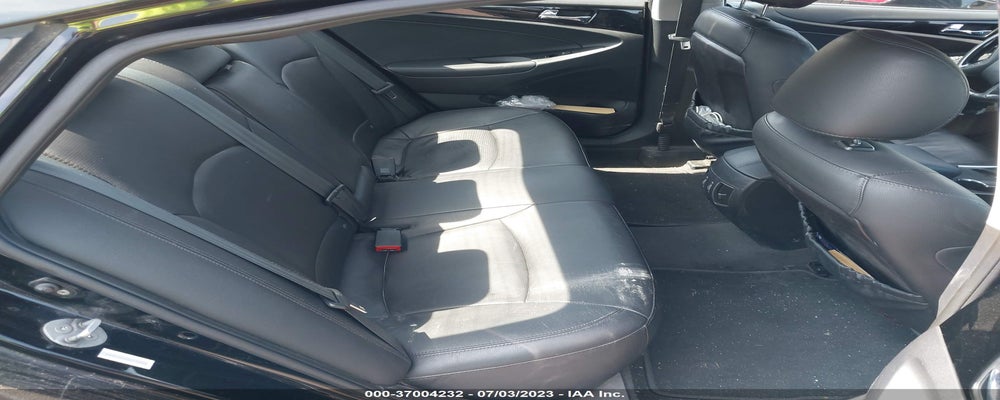 5NPEC4AC9BH137604 2011 HYUNDAI SONATA photo no. 8
